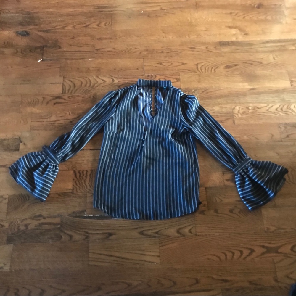 Small blouse